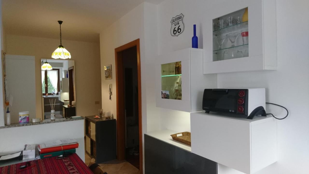 Piccolo E Confortevole Tra Trento E Riva Del Garda Villa Lagarina ภายนอก รูปภาพ