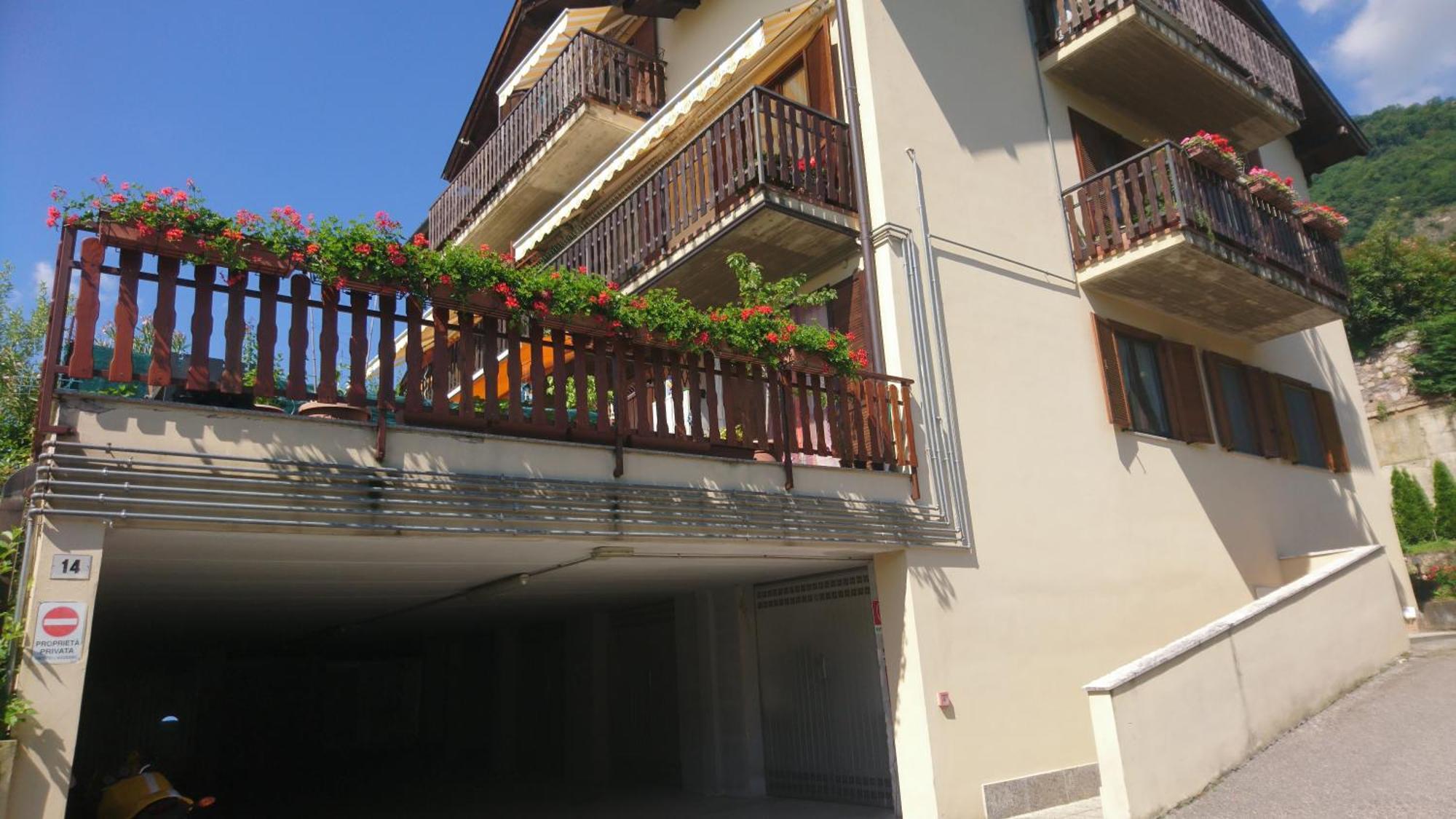 Piccolo E Confortevole Tra Trento E Riva Del Garda Villa Lagarina ภายนอก รูปภาพ